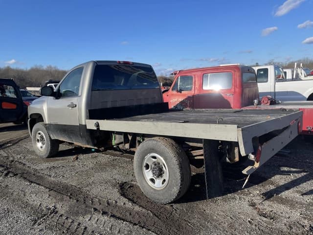 Image of Chevrolet 2500HD equipment image 4