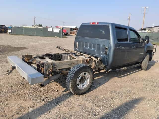 Image of Chevrolet 2500HD equipment image 4
