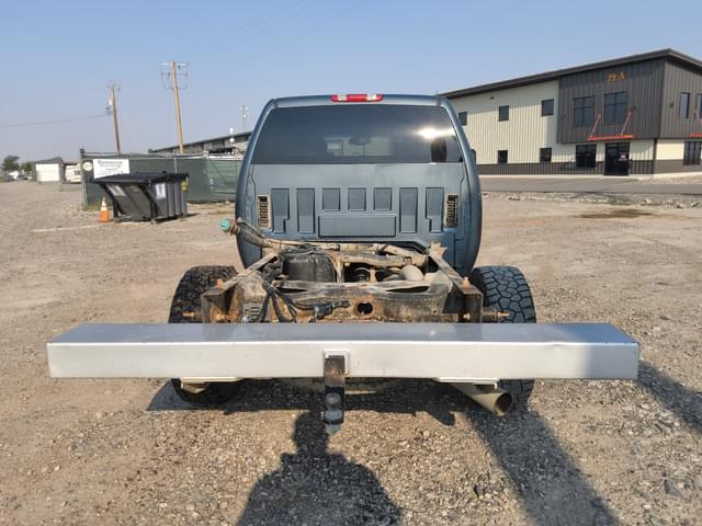 Image of Chevrolet 2500HD equipment image 3