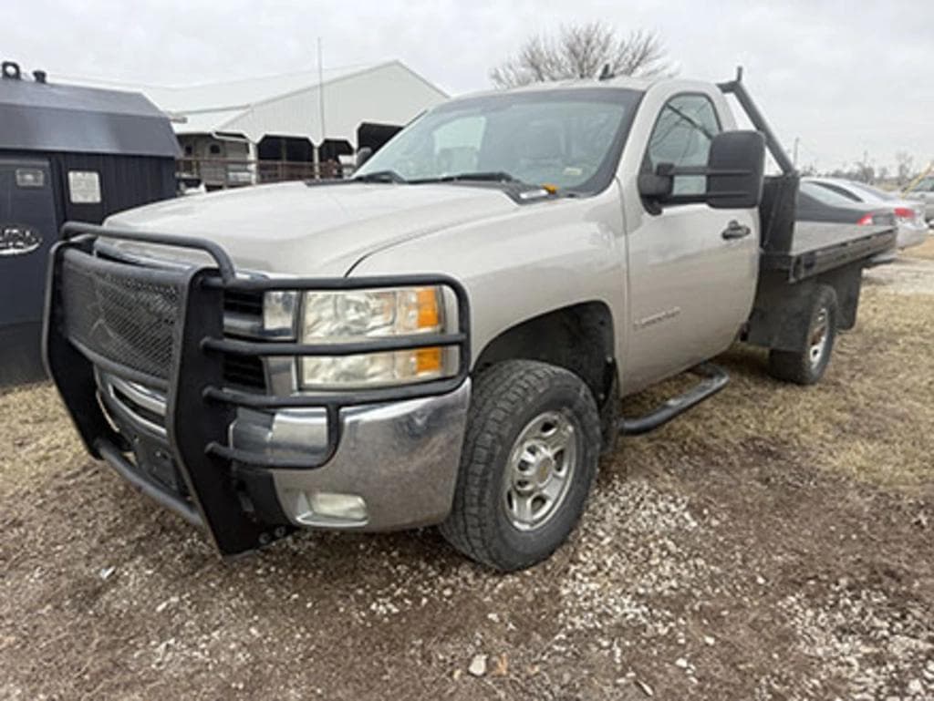 Image of Chevrolet 2500HD Primary image