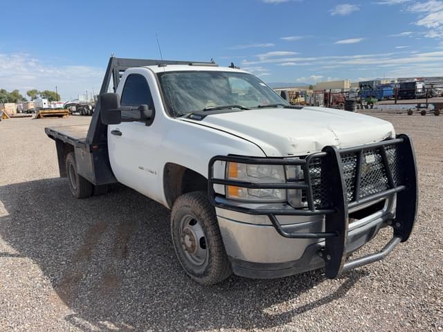 Image of Chevrolet 3500 equipment image 3