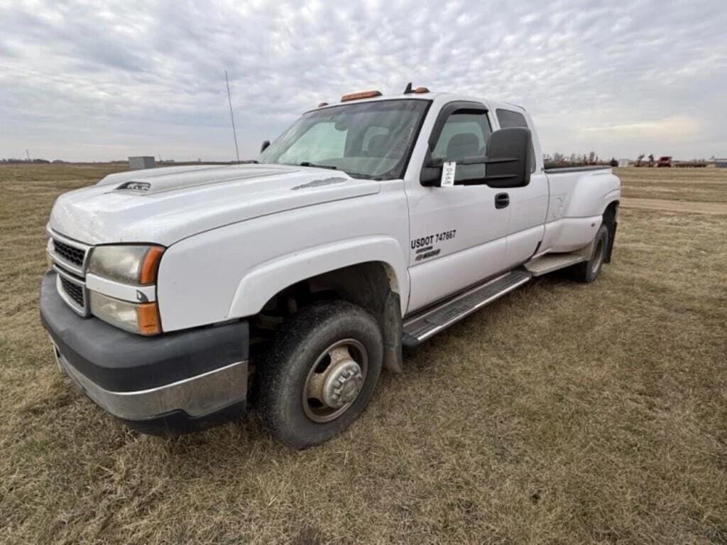 Main image Chevrolet 3500