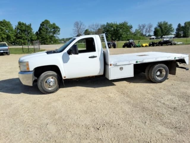 Image of Chevrolet 3500HD equipment image 1
