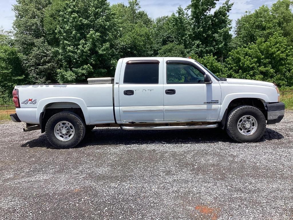 Image of Chevrolet 2500 Primary image