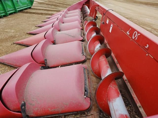 Image of Case IH 2208 equipment image 4