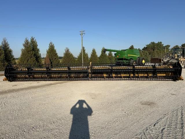 Image of CLAAS F540 equipment image 2