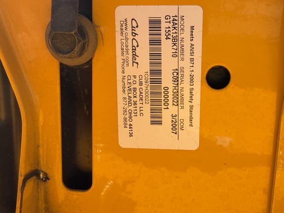 Image of Cub Cadet GT1554 equipment image 4