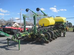 2007 John Deere 1770 Image