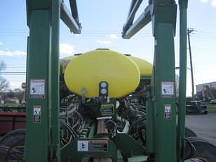 Main image John Deere 1770 6