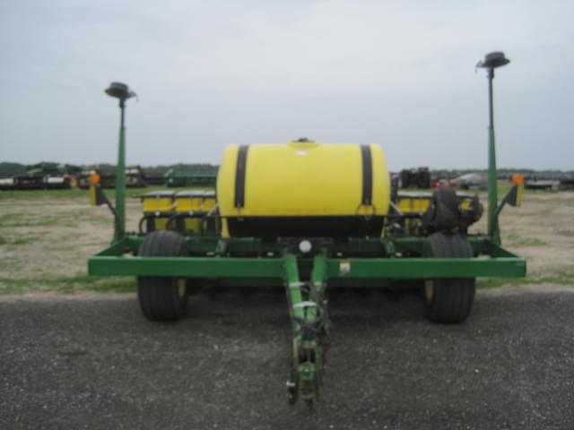 Image of John Deere 1780 equipment image 2