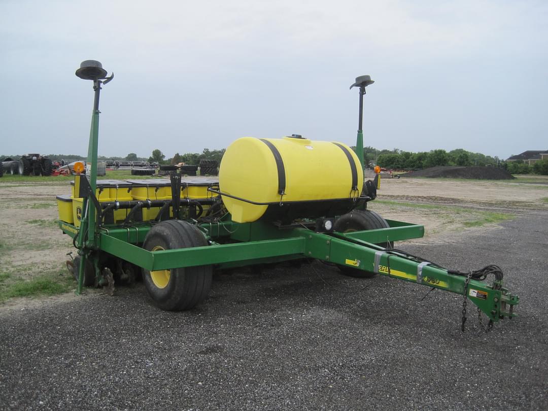 Image of John Deere 1780 Primary image