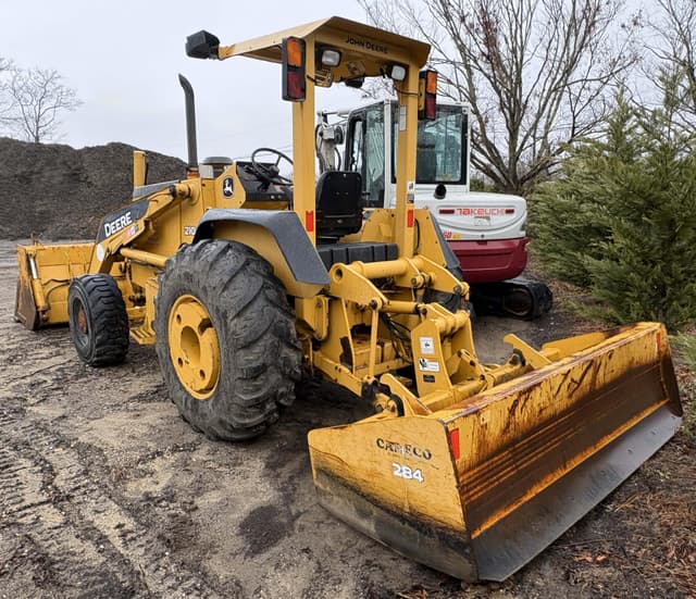 Image of John Deere 210LE equipment image 2