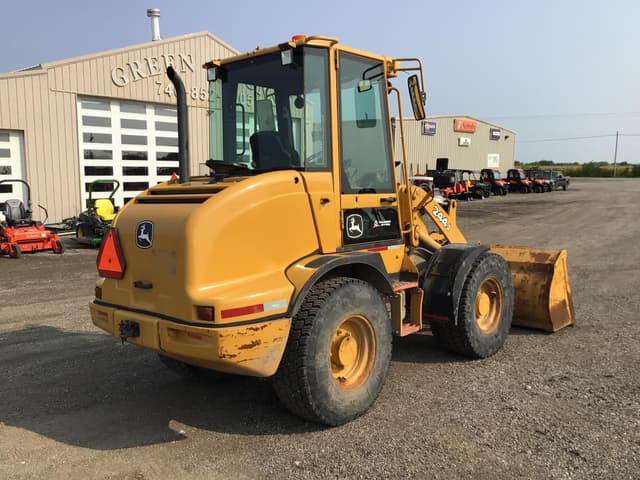 Image of John Deere 244J equipment image 4