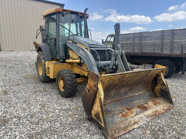 Image of John Deere 310J equipment image 1
