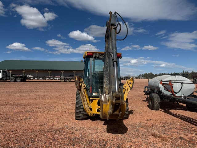 Image of John Deere 310SJ equipment image 3