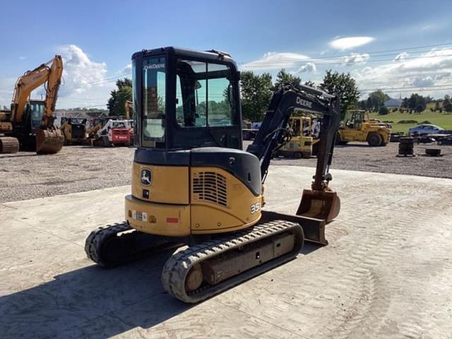 Image of John Deere 35D equipment image 3