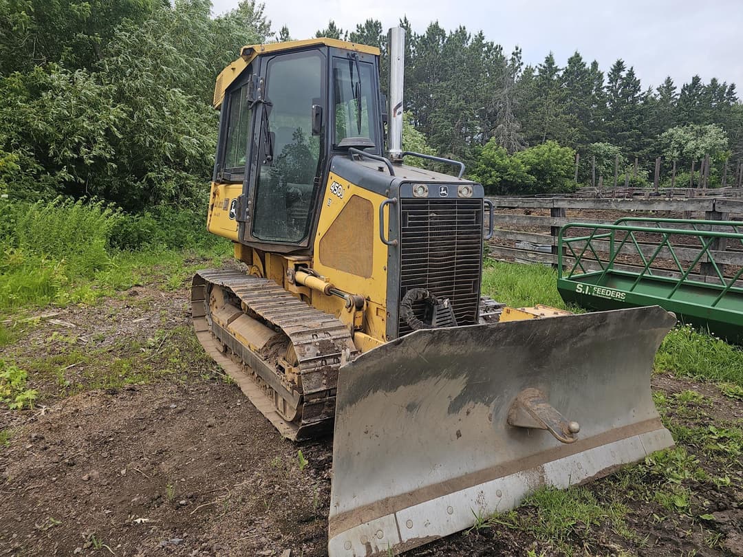 Image of John Deere 450J LT Primary image