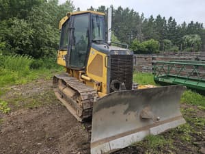 2007 John Deere 450J LT Image