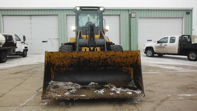 Image of John Deere 544J equipment image 1