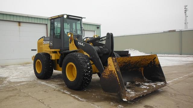 Image of John Deere 544J equipment image 2