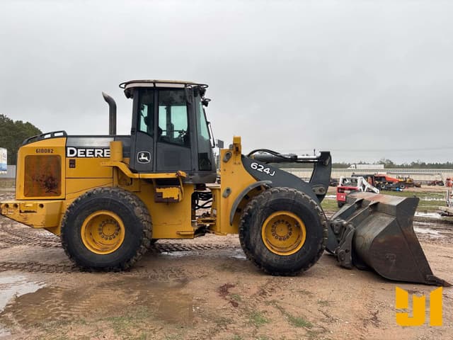 Image of John Deere 624J equipment image 4