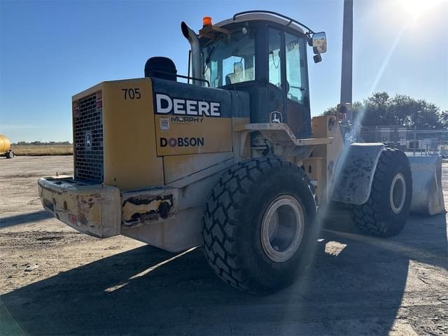 Image of John Deere 644J equipment image 4