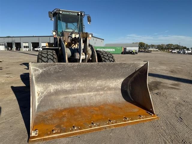 Image of John Deere 644J equipment image 1