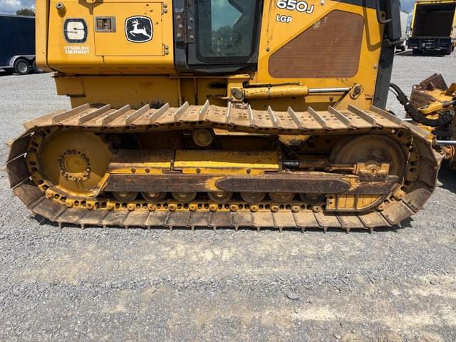 Image of John Deere 650J LGP equipment image 3