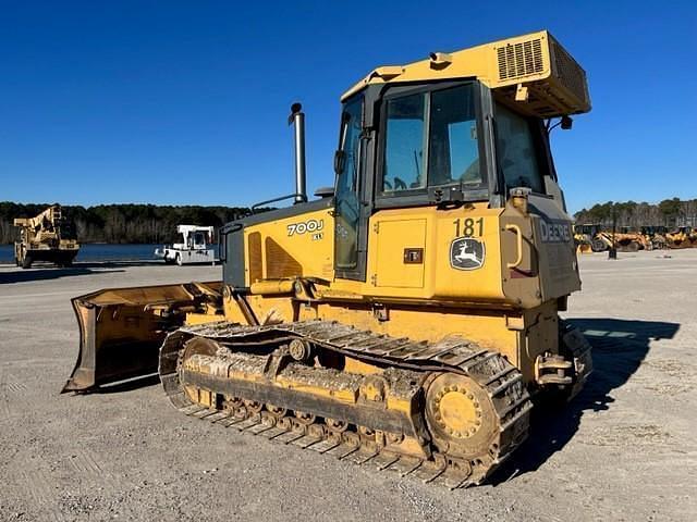 Image of John Deere 700J equipment image 3