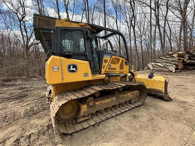 Image of John Deere 700K LGP equipment image 2