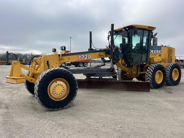 Image of John Deere 772D Primary image