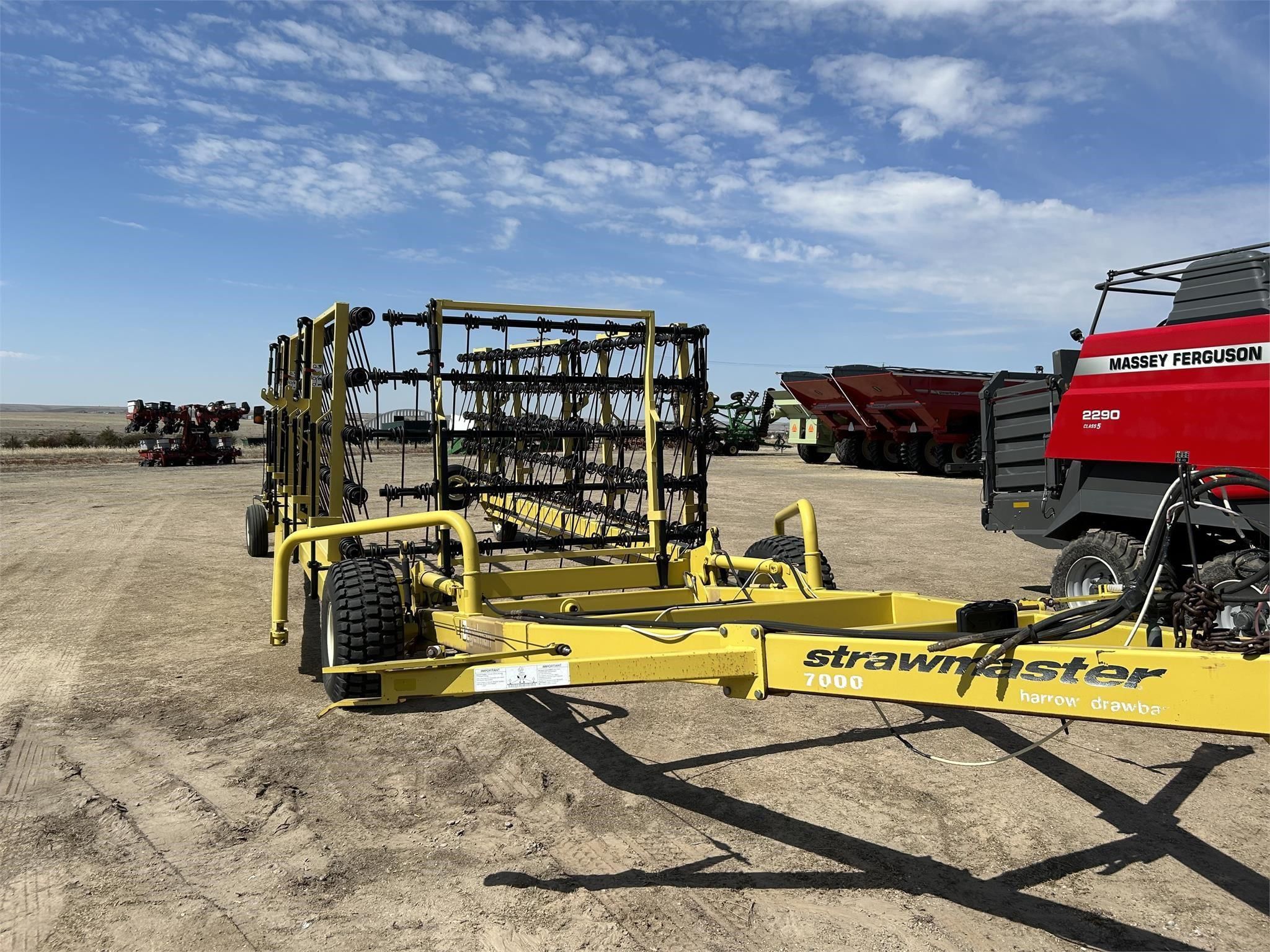 2007 Degelman Strawmaster 7000 Equipment Image0