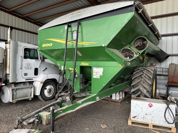 2007 Demco 800 Equipment Image0