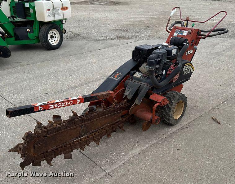 Image of Ditch Witch 1330 Primary image