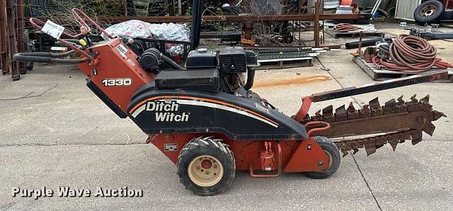 Image of Ditch Witch 1330 equipment image 3