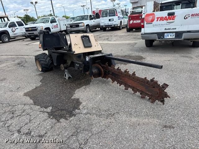 Image of Ditch Witch 410SX equipment image 2