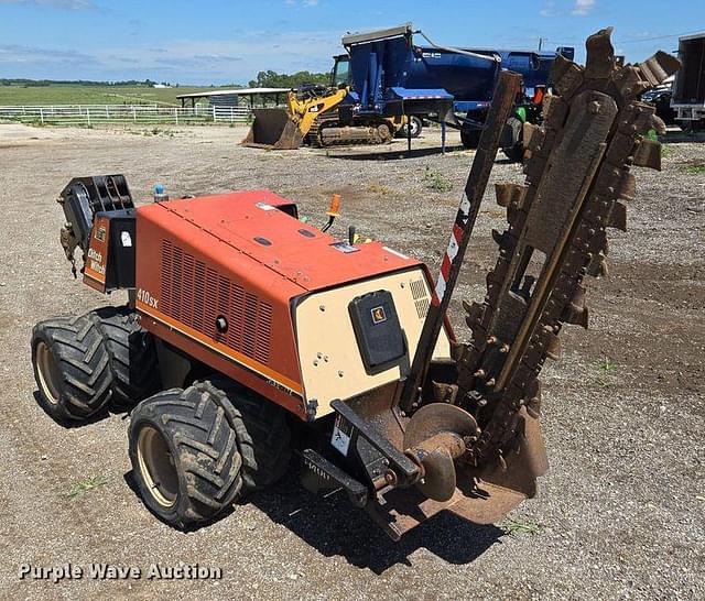 Image of Ditch Witch 410SX equipment image 2