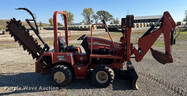 Image of Ditch Witch RT40 equipment image 3