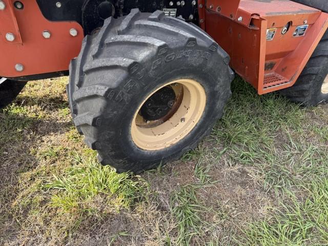 Image of Ditch Witch RT55 equipment image 4