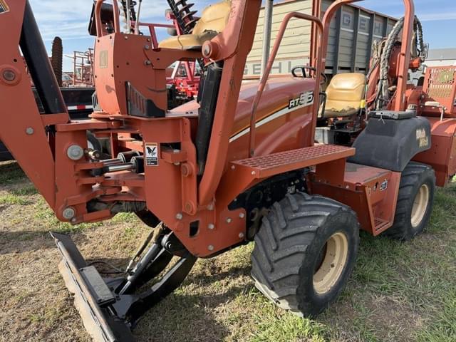 Image of Ditch Witch RT55 equipment image 3
