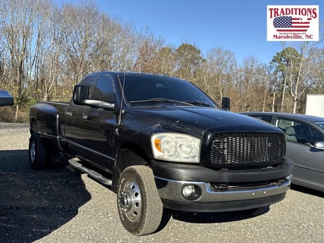 Image of Dodge Ram 3500 equipment image 1