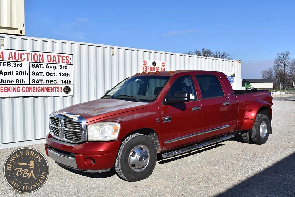 Image of Dodge Ram 3500 Primary image