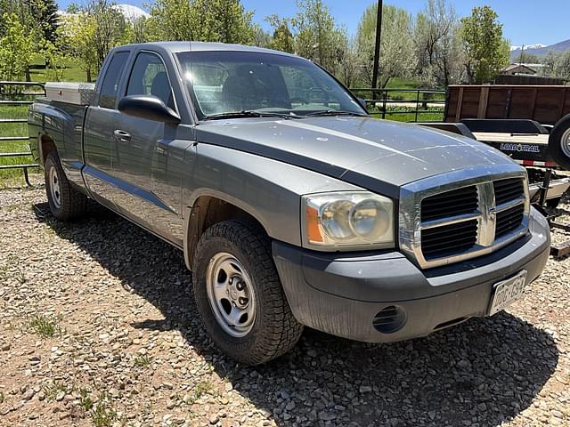 Image of Dodge Dakota equipment image 2