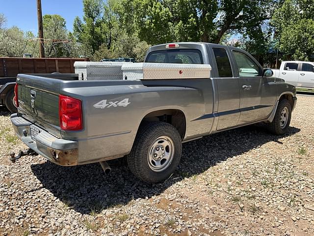 Image of Dodge Dakota equipment image 4