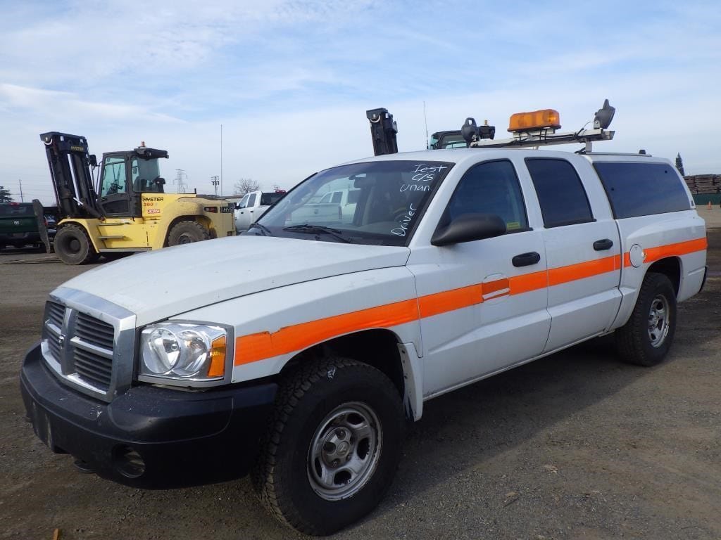 2007 Dodge Dakota Equipment Image0