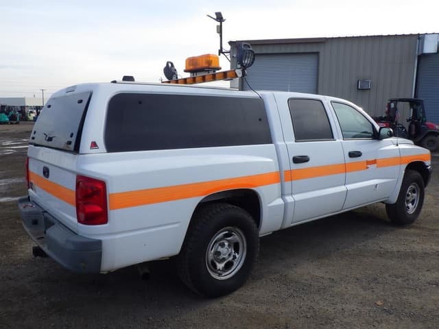 Image of Dodge Dakota equipment image 2