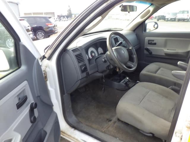 Image of Dodge Dakota equipment image 4