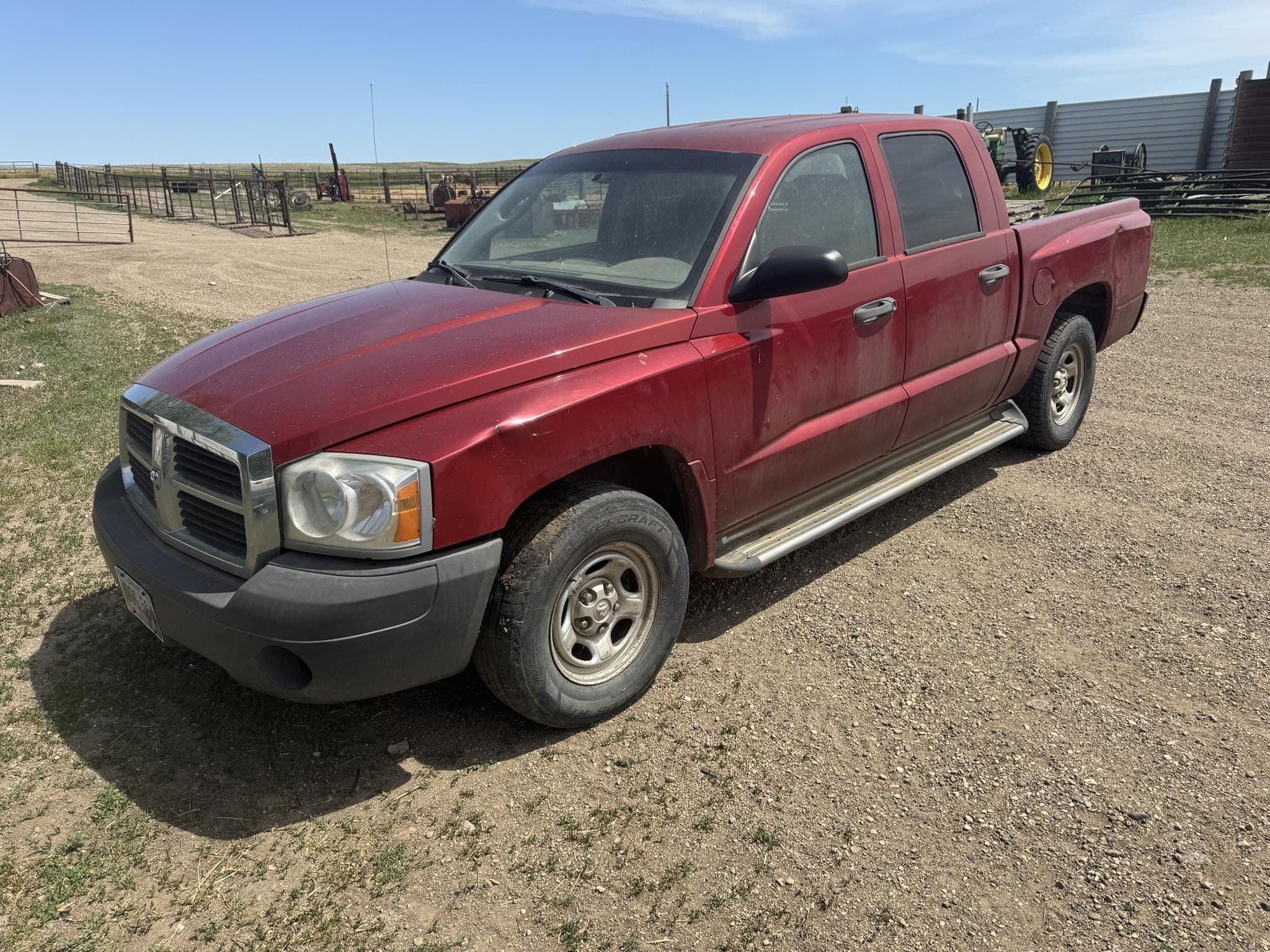 2007 Dodge Dakota Equipment Image0