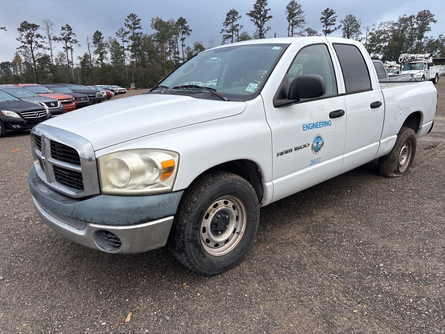 2007 Dodge Ram 1500 Equipment Image0