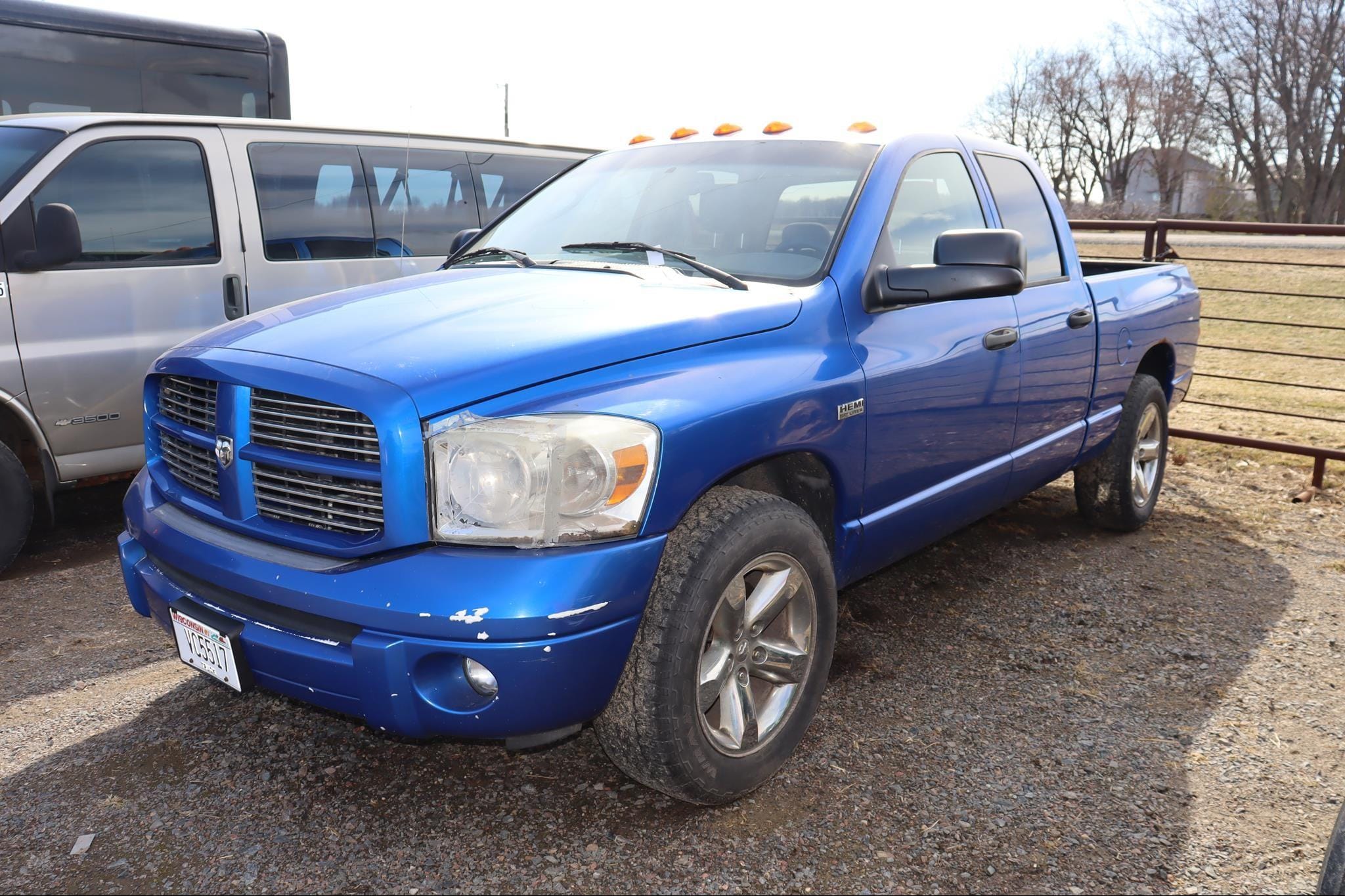 2007 Dodge Ram 1500 Equipment Image0